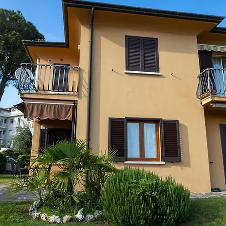 Apartmán Lilly House Garden Moniga del Garda